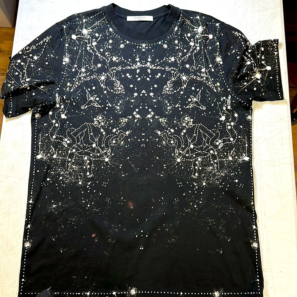 Givenchy Black Starburst Print Short Sleeve Tee